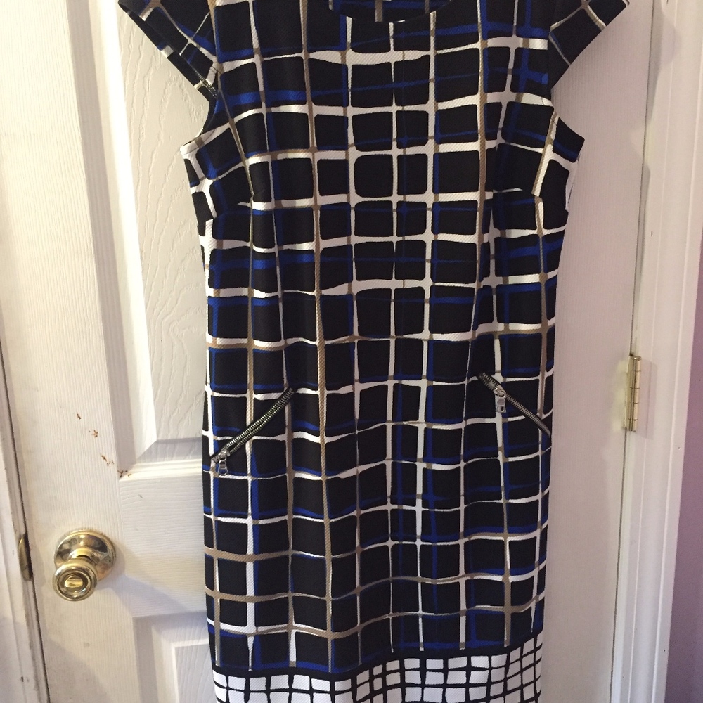 Business dress with a black background & stripped